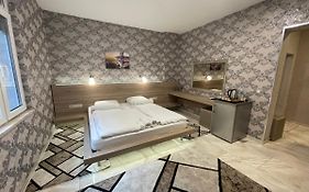 Bourgas De Luxe Studio