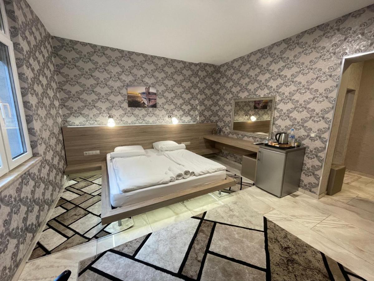 Bourgas De Luxe Studio Burgas Extérieur photo